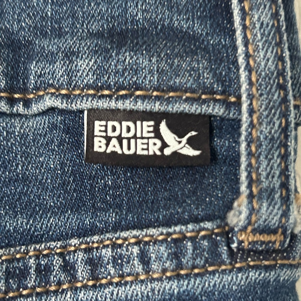 🌸NWOT🌸 Eddie Bauer Boyfriend Mid-Rise Slim Jeans - Size 14 - Picture 4 of 9